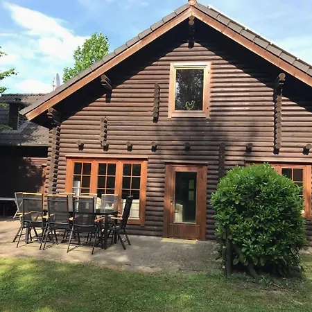 Blockhouse At Lake Silbersee Vakantiehuis *